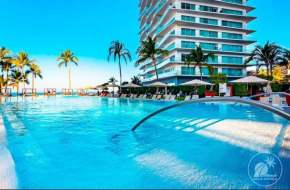NEW Beachfront Pool Games 3 Hot Tubs Gym Spa
